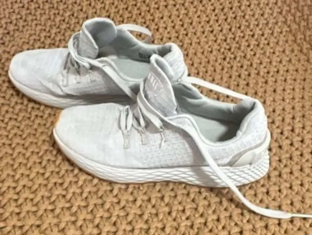 NOBULL Women's Light Grey Allday Ripstop Athletic Training Shoes Size 7